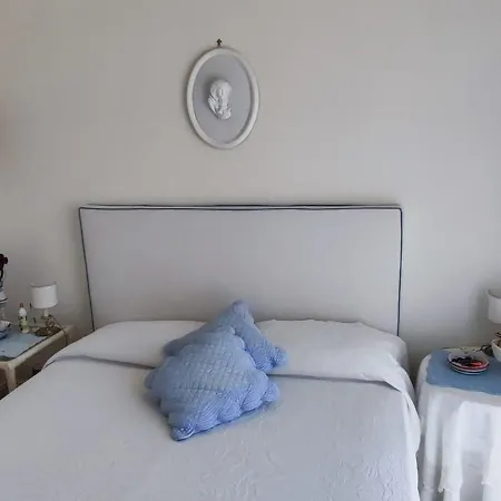 Cri Cri Apartman *